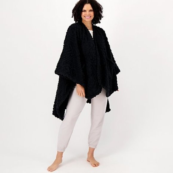 Berkshire Bedding Berkshire Cable Sherpa Cape Throw Wearable Throw